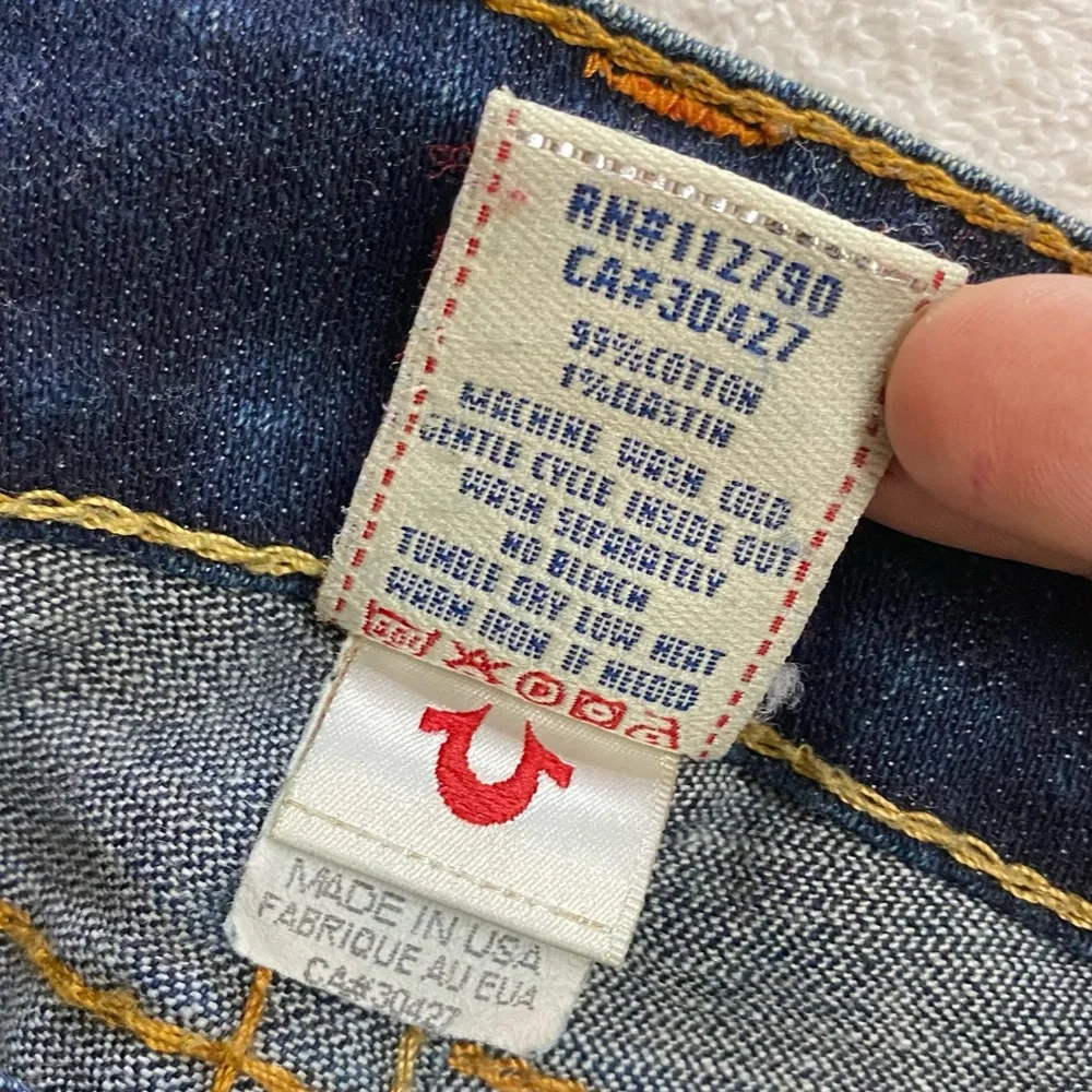 Vintage Y2K True Religion Heidi Dark Wash Ultra Low Rise  Flare Leg Jeans 25 - Picture 4 of 16